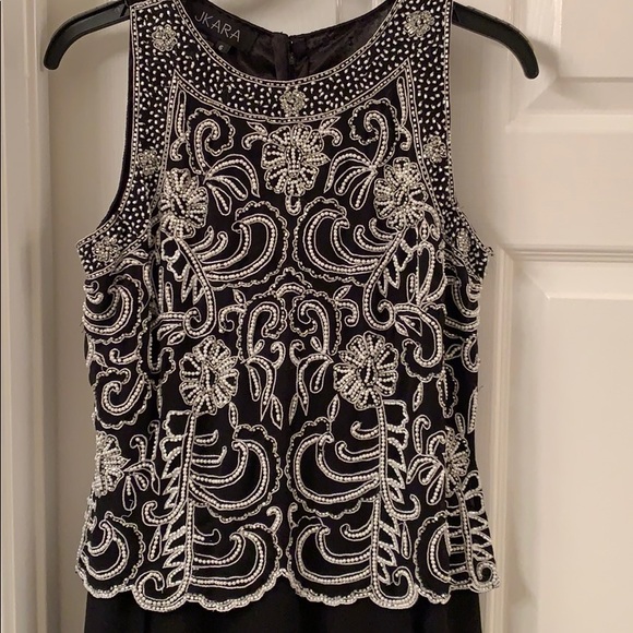 Women’s evening gown - Picture 2 of 3